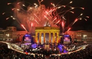 Fest der Freiheit mit Stageco Zehntausende feiern „Fest der Freiheit“ mit Stageco Business Partners