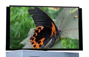 Velten präsentiert neuen LED-Trailer Cobra V8 Velten präsentiert neuen LED-Trailer Cobra V8