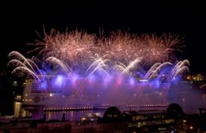 lunatX mit Pyroshow für Jungfernfahrt lunatX liefert Pyroshow zur Jungfernfahrt der MSC Magnifica