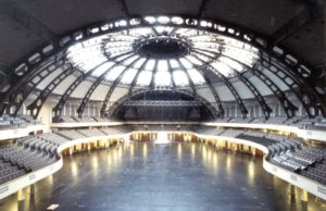 PRG präsentiert sich zur Prolight + Sound mit PRG-LEA-Stage in der Festhalle PRG präsentiert sich zur Prolight + Sound mit PRG-LEA-Stage in der Festhalle