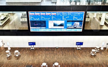 ICT baut LCD Wand für die Deutsche Börse