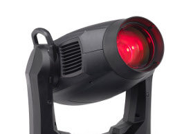 Martin MAC Viper verkauft sich 5.000 Mal Martin freut sich, für den MAC Viper Verkaufszahlen von mehr als 5.000 Einheiten vermelden zu können, seit September bis zum heutigen Tag. „Der MAC Viper war von Anfang an ein Senkrechtstarter, der Scheinwerfer mit den höchsten Vorverkaufszahlen unserer Firmengeschichte. Von der überaus großen Nachfrage wie auch von seiner Überlegenheit in seiner Leistungsklasse waren wir selbst ein wenig überrascht“, berichtet Martin Professionals CEO Christian Engsted. „Bedenkt man, dass wir den Viper erst im September auf der PLASA offiziell vorgestellt haben, ist dies schon als eine sehr beachtliche Entwicklung zu werten.“