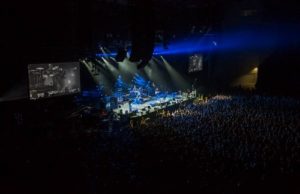 CT unterstützt Pearl Jam’s „Lightning Bolt”-Tour