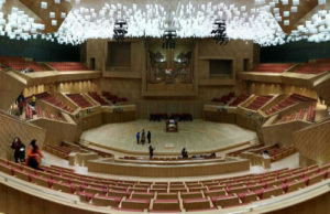 GLP illuminiert die neue Harbin Music Hall