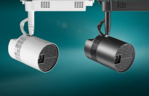 Panasonic stellt Kombination aus Projektor und Lichtspot vor