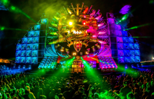 Airbeat-One tanzt vier Tage mit MA und Clay Paky