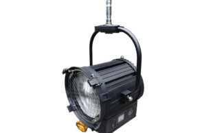Philips Strand LED-Fresnel-Scheinwerfer für Theater und Studio
