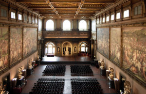 K-array-Installation im Palazzo Vecchio in Venedig