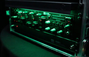 Multicolour-Racklight mit Bewegungssensor von Adam Hall