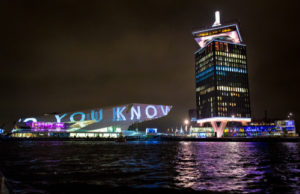 Lang AG investiert in neue PT-RQ50K Projektoren