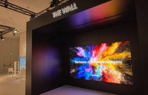 Lang investiert in „The Wall Professional“