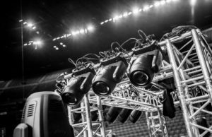 Hybrid-Scheinwerfer Smarty MaX von Elation Professional