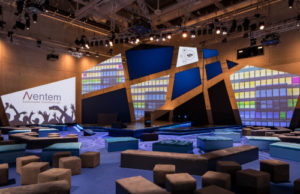 Aventem mit Mac, Claypaky und MA bei der Smart Country Convention