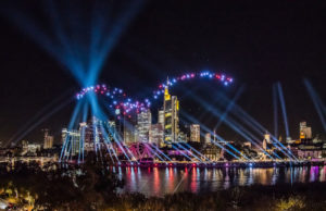 bright! realisiert Drohnenshow über Frankfurt