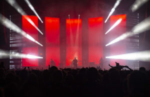 Bloc Party mit Chroma-Q Color Force II auf Tour