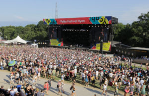 Die Großbühne Jumbo Stage von Nüssli