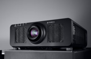 Panasonic Laserprojektor PT-RZ790 für Ausstellungen