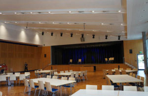 Feiner Lichttechnik stattet Stadthalle mit neuer Beleuchtung aus