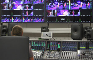 Serbien geht mit Stage Tec auf Sendung