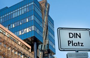 DIN SPEC 91414-1 schafft Klarheit für mobile Fahrzeugsperren