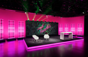 Elation KL Panel in den Better Now Studios von Ambion