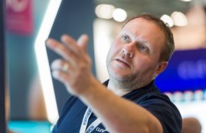 Clevertouch wird Goldmitglied des Intel Partnerprogramms Shaun Marklew (Foto: Clevertouch)