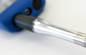 Neues Messmikrofon für den Audio-Analysator XL2 M2340 (Fotos: NTI Audio)