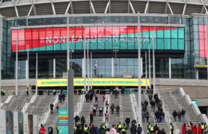 Londoner Wembley-Stadion mit LED-Technik von LG ausgestattet LG Led Wall (Fotos: LG)