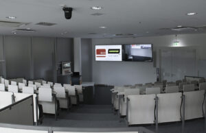 Shure-Konferenztechnik für Hamburger Privat-Uni