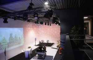 Streaming-Studio Beleuchtung mit Elation KL Panel