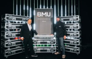 BMU investiert in Astera AX2 LED Bars