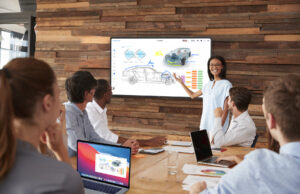 DTEN stellt neue Whiteboard-Lösung ONboard vor ONboard (Fotos: DTEN)