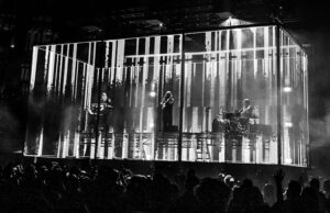 Holografische Box für alt-j „Dream“ Tour