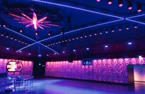 Cameo Installation im Frankfurter ZOOM Club