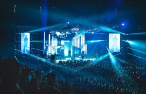 Gotham City-Look für die RAF Camora Tour