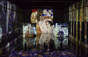 Prolight + Sound startet Bewerbungsphase für den Sinus Award Preisträger des Sinus 2022: Les Bassins des Lumières in Bordeaux. (Foto: Culturespaces/Anaka Photographie)