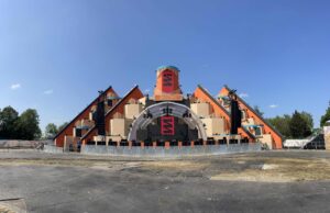 Stageco Deutschland baute DJ Roof beim Ikarus Festival