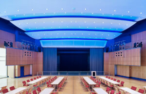 Amberger Congress Centrum erneuert Saalbeleuchtung mit Anolis Lighting Amberger Congress Centrum (Fotos: Philipp Klak)