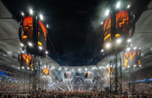 Rob Koenig entwickelte das Lichtdesign für Metallica M72