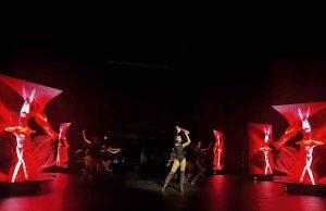 Aumovis präsentiert positionierbare LED-Wand auf der ISE