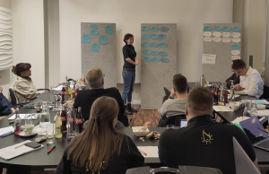 fwd: und IFES starten dritten Konvoi zur ISO-Zertifizierung