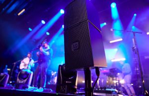 Line-Array-System Maila (Foto: Adam Hall Group)
