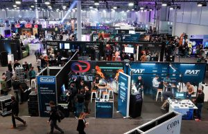 LEaT con bleibt auf Wachstumskurs