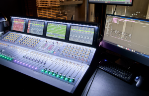 Theater Paderborn erneuert Avid-Mischpultsysteme (Foto: S.E.A. Vertrieb)