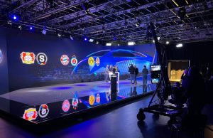 Dazn sendet XXL-Konferenz aus dem Plazamedia briXwoRk.Studio Dazn sendet XXL-Konferenz aus dem Plazamedia briXwoRk.Studio (Fotos: Plazamedia/Dazn)