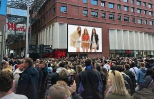 Ocean launcht Premium-Screens im neuen Überseequartier (Fotos: Ocean Outdoor Germany)