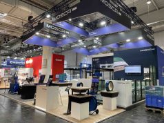 fair management setzt auf LED-Washlights WashX.432 sw