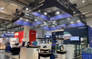 fair management setzt auf LED-Washlights WashX.432 sw