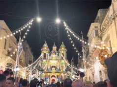 JS DronePower inszenierte Drohnenlichtshow auf Malta Drohnenlichtshow in Żabbar auf Malta (Foto: JS DronePower)