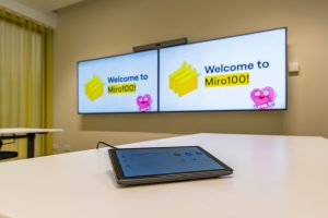 Sony liefert Display-Technologie für neuen Miro-Hauptsitz (Fotos: Sony)